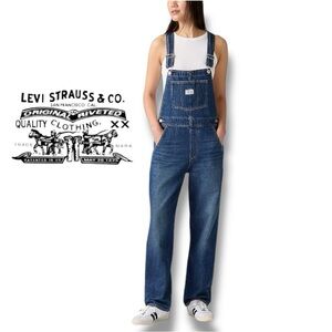 Levi's Classic Blue Denim Overalls Size 27